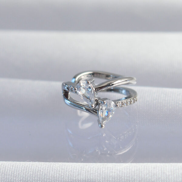 Gümüş Renk Zirkon Taşlı Damla Earcuff Küpe