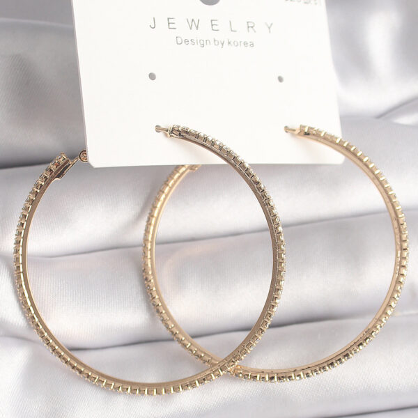 Gold Renk Zirkon Taşlı Halka Model Küpe