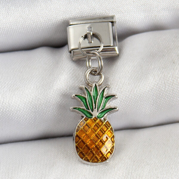 Çelik Sallantılı Ananas Model Gümüş Renk Nomination Charm