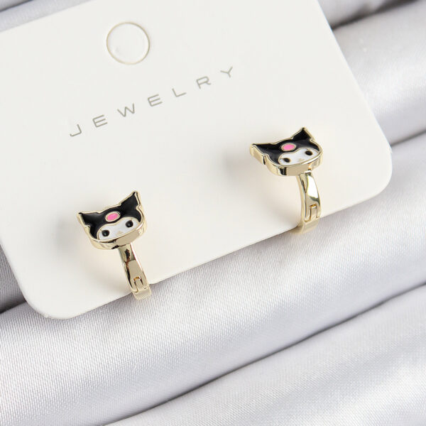 Kuromi Model Gold Renk Çocuk Küpe