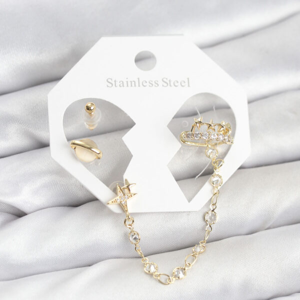 Gold Renk Uzay Model Zincir Bağlantılı Ear Cuff Küpe Seti