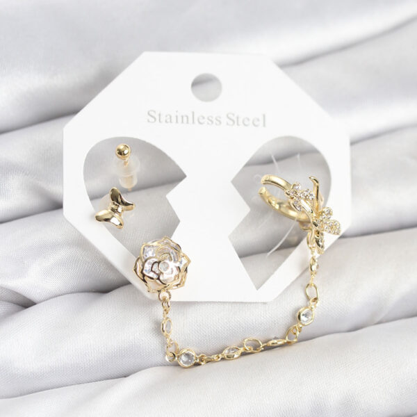 Gold Renk Kelebekli Model Zincir Bağlantılı Ear Cuff Küpe Seti
