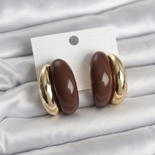 Damla Model Kahverengi Vintage Gold Renk Küpe