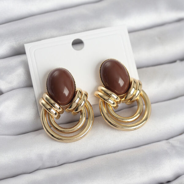 Gold Renk Kahverengi Taşlı Vintage Küpe