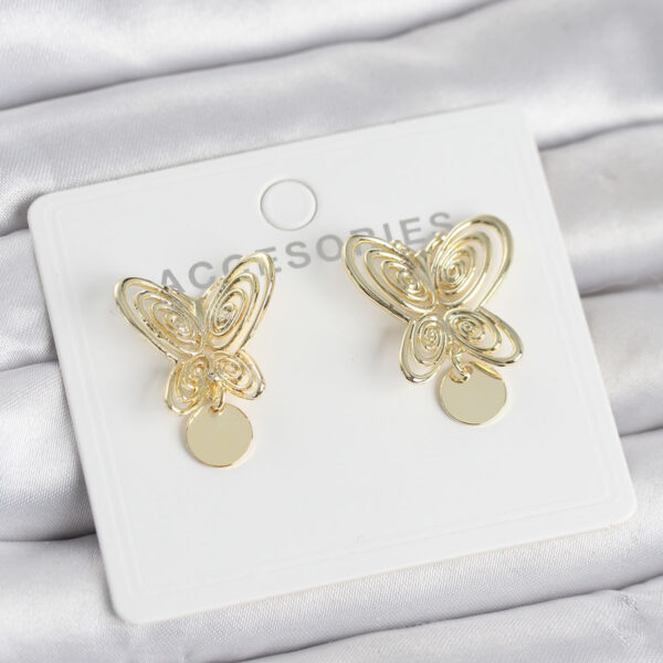 Füsun Küpesi Model Gold Renk Kelebek Model Küpe