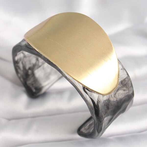 Siyah Mermer Desen Akrilik Plastik Gold Oval Plaka Model Vintage Bilezik