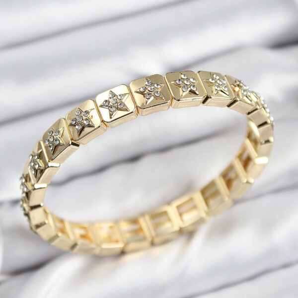 Zirkon Taşlı Yıldız Model Gold Renk Lastikli Bileklik