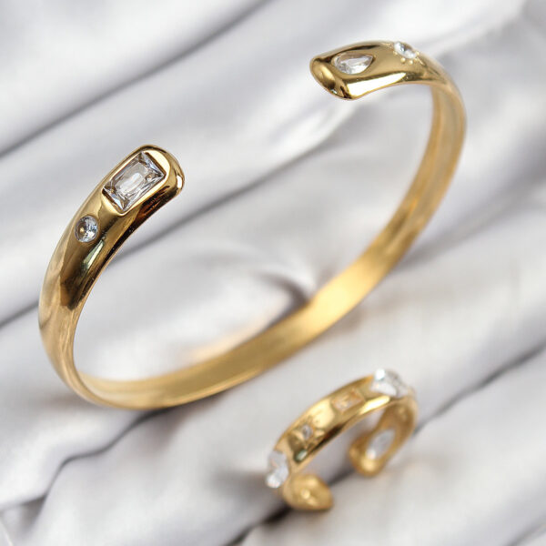 Zirkon Taşlı Ayrık Model Gold Renk Bileklik Yüzük Set