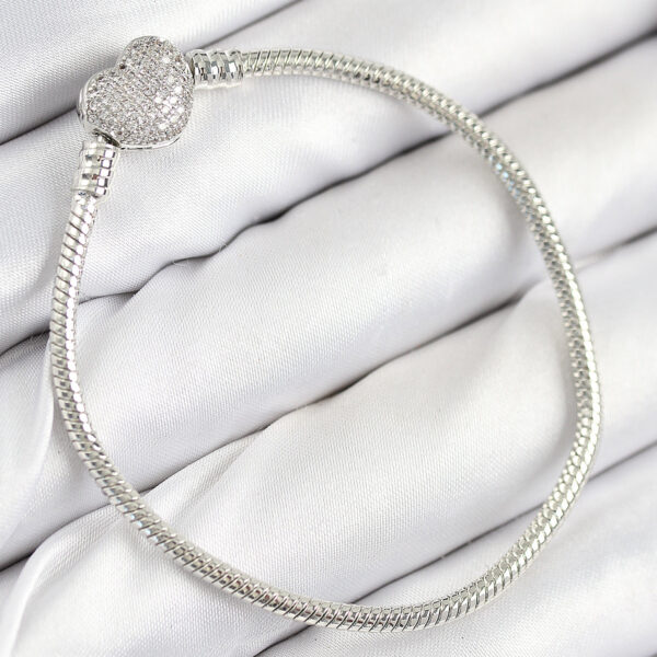 Charm Zirkon Taşlı Kalp Model Gümüş Renk Bileklik
