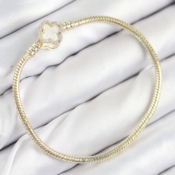 Charm Zirkon Taşlı Yonca Model Gold Renk Bileklik