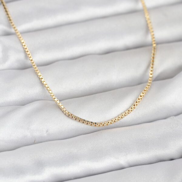 Gold Renk Kare Zincirli Model 60 cm Kolye
