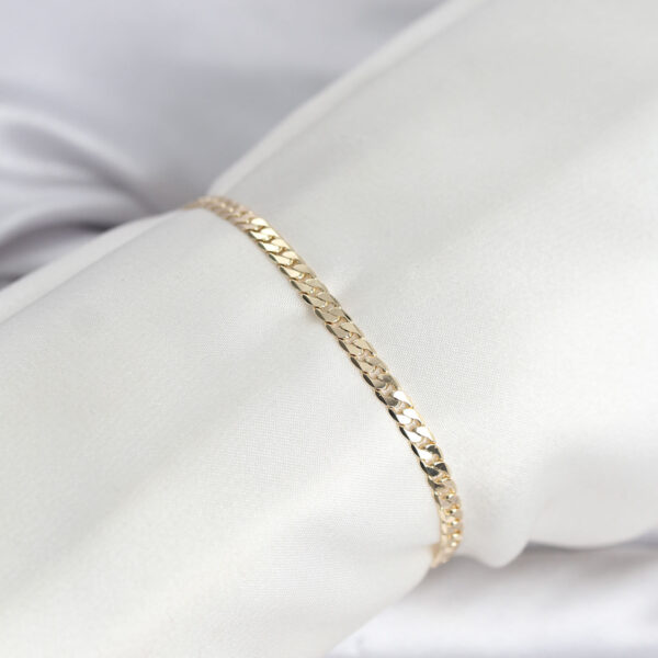 Gold Renk Zincirli Model Bileklik