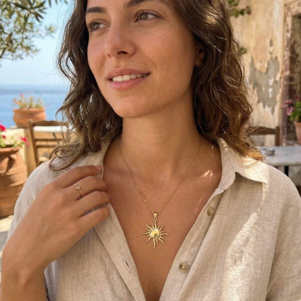 Çelik Zincir Gold Renk Güneş Model Kolye