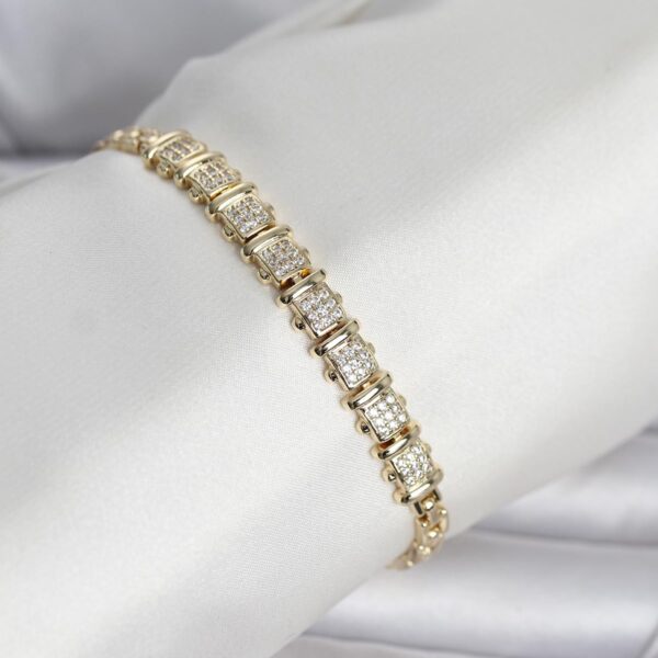 Xuping Model Zirkon Taşlı Gold Renk Bileklik
