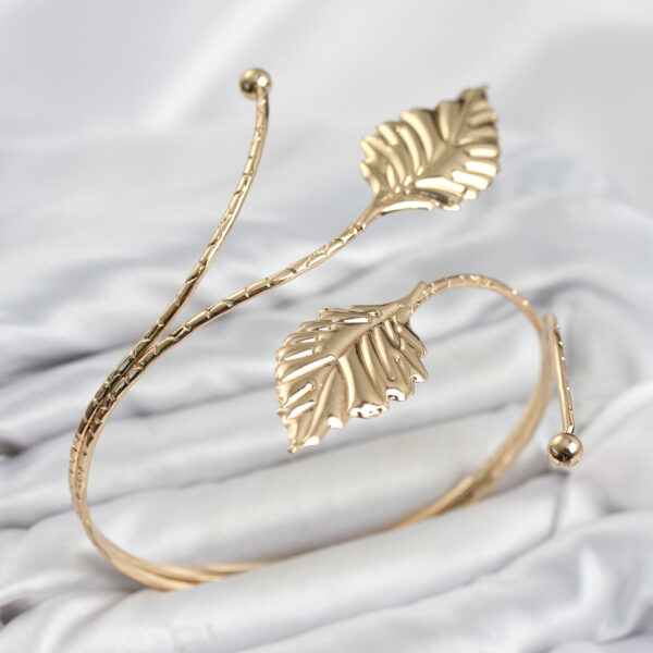 Pazu Bileklik Gold Renk Yaprak Model