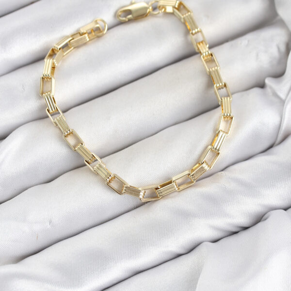 Kare Halka Model Gold Renk Bileklik