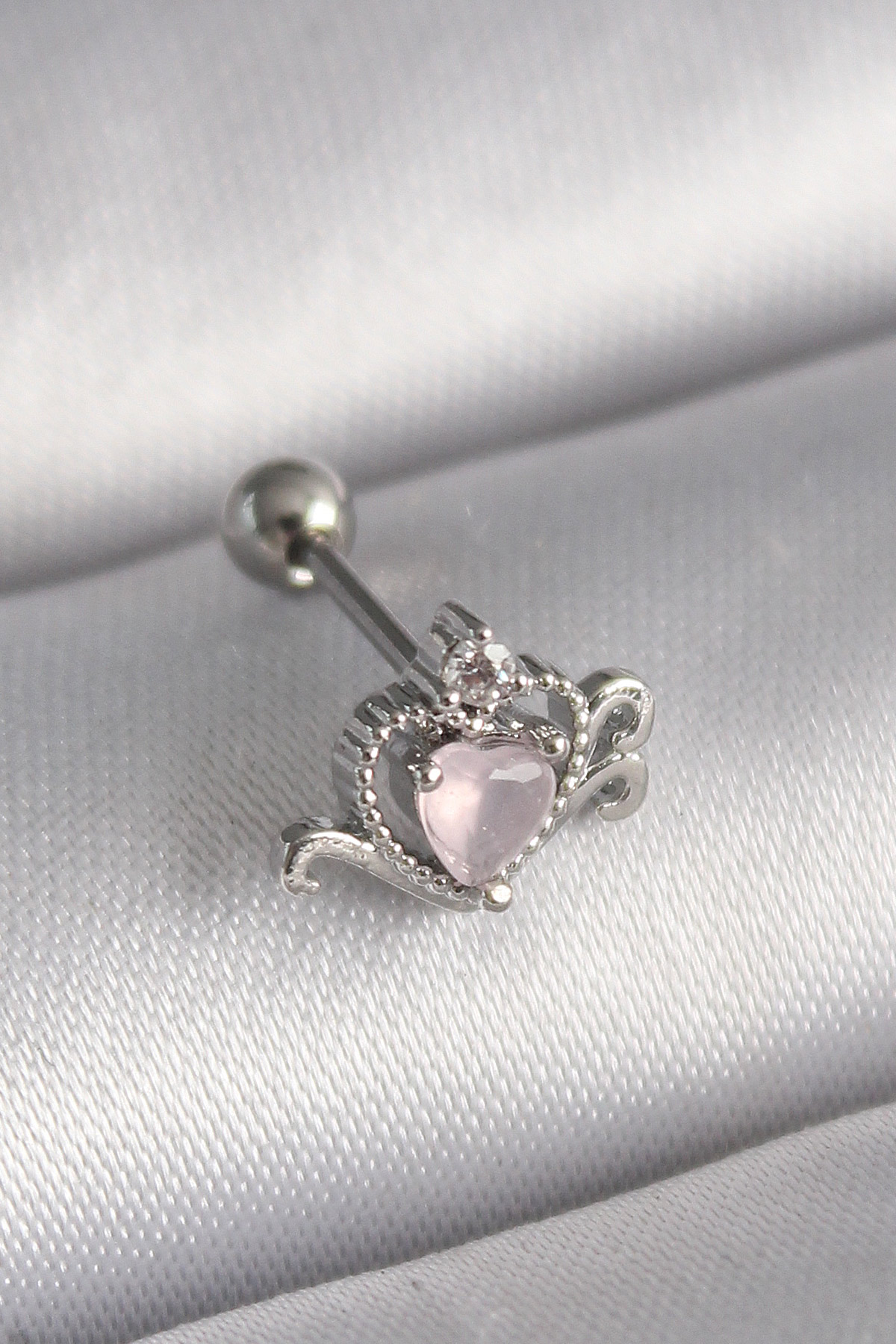 Çelik Gümüş Renk Pembe Mineli Kalp Zirkon Taş Detay Tragus Piercing