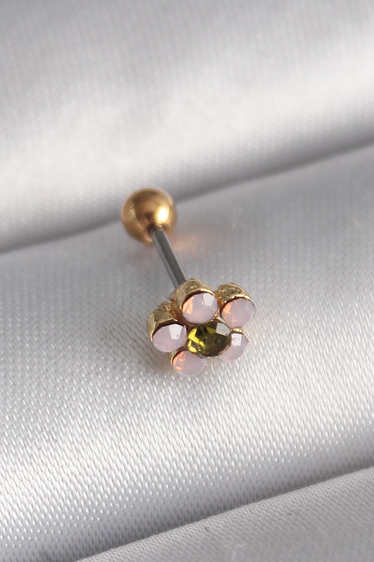 Çelik Gold Renk Zirkon Taşlı Çiçek Tragus Piercing