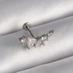 Çelik Gümüş Renk Zirkon Taşlı Tragus Piercing