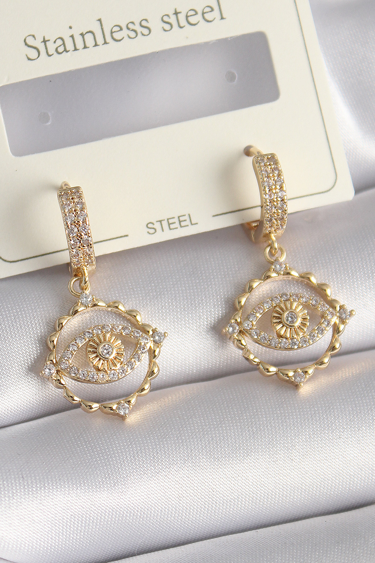 Gold Renk Zirkon Taşlı Göz Model Küpe