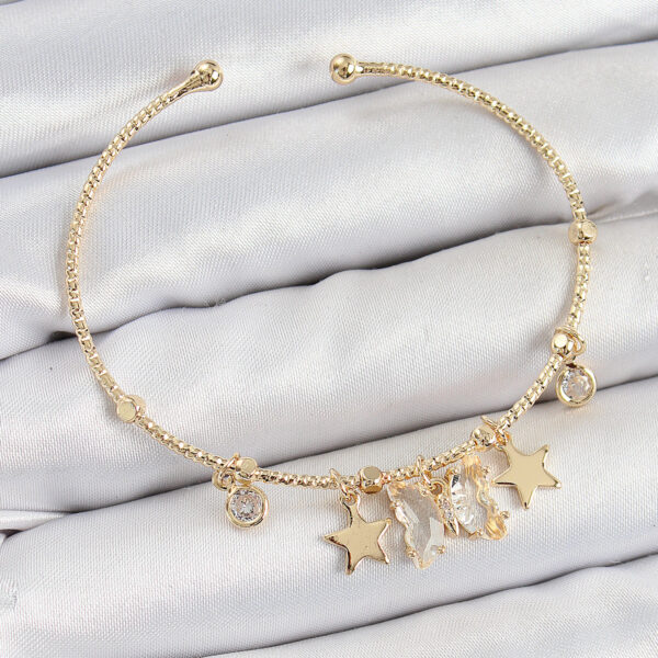 Zirkon Taşlı Kelebek Ve Yıldız Model Gold Renk Charm Bileklik