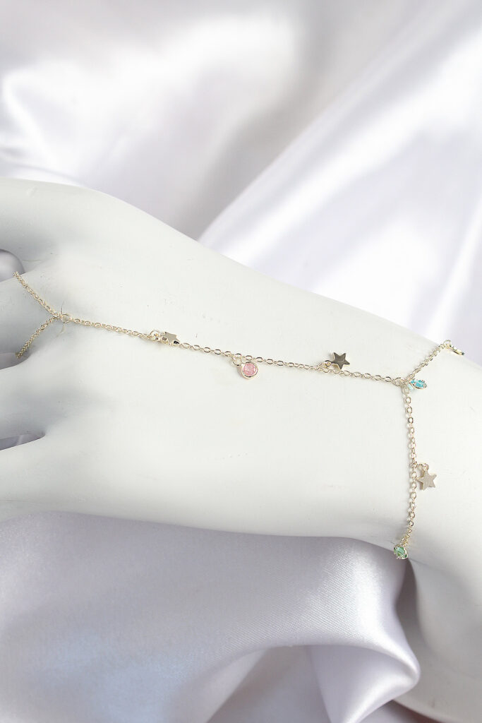 Renkli Zirkon Taşlı Sallantılı Yıldızlı Model Gold Renk Şahmeran