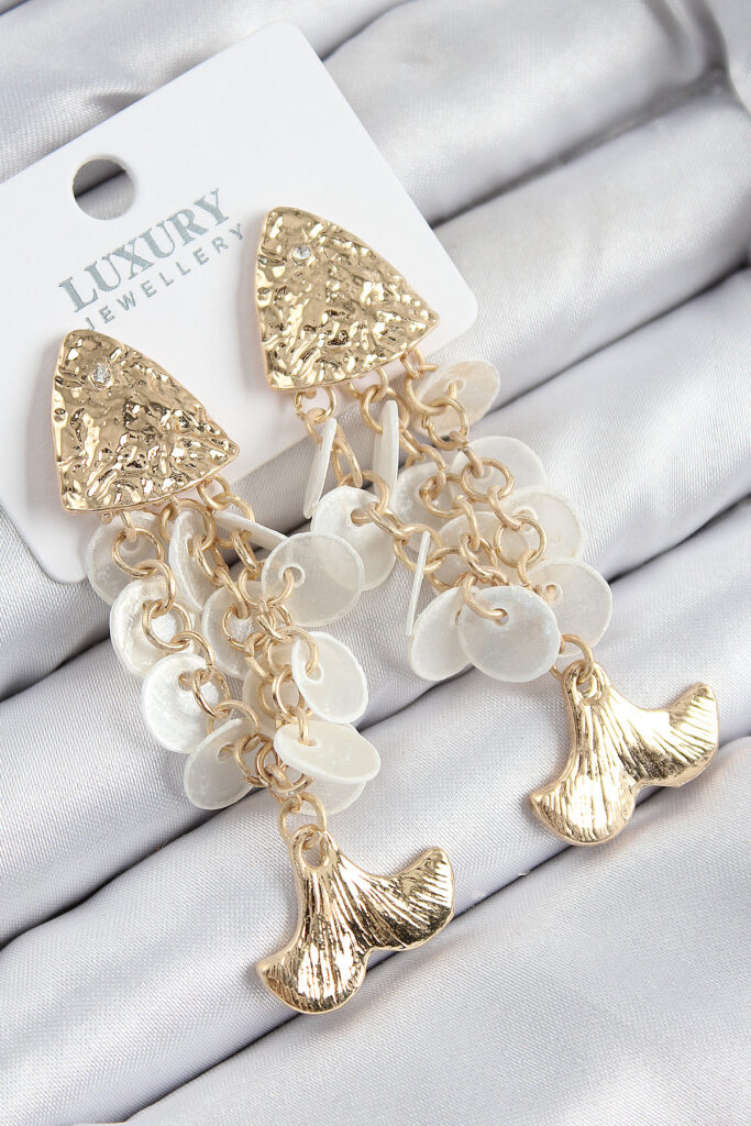 Sallantılı Sedefli Balık Model Gold Renk Küpe
