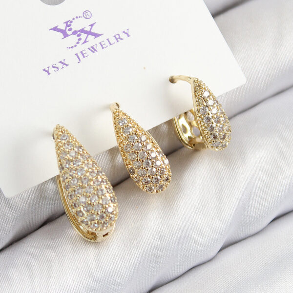 Zirkon Taşlı 3'lü Damla Model Gold Renk Küpe