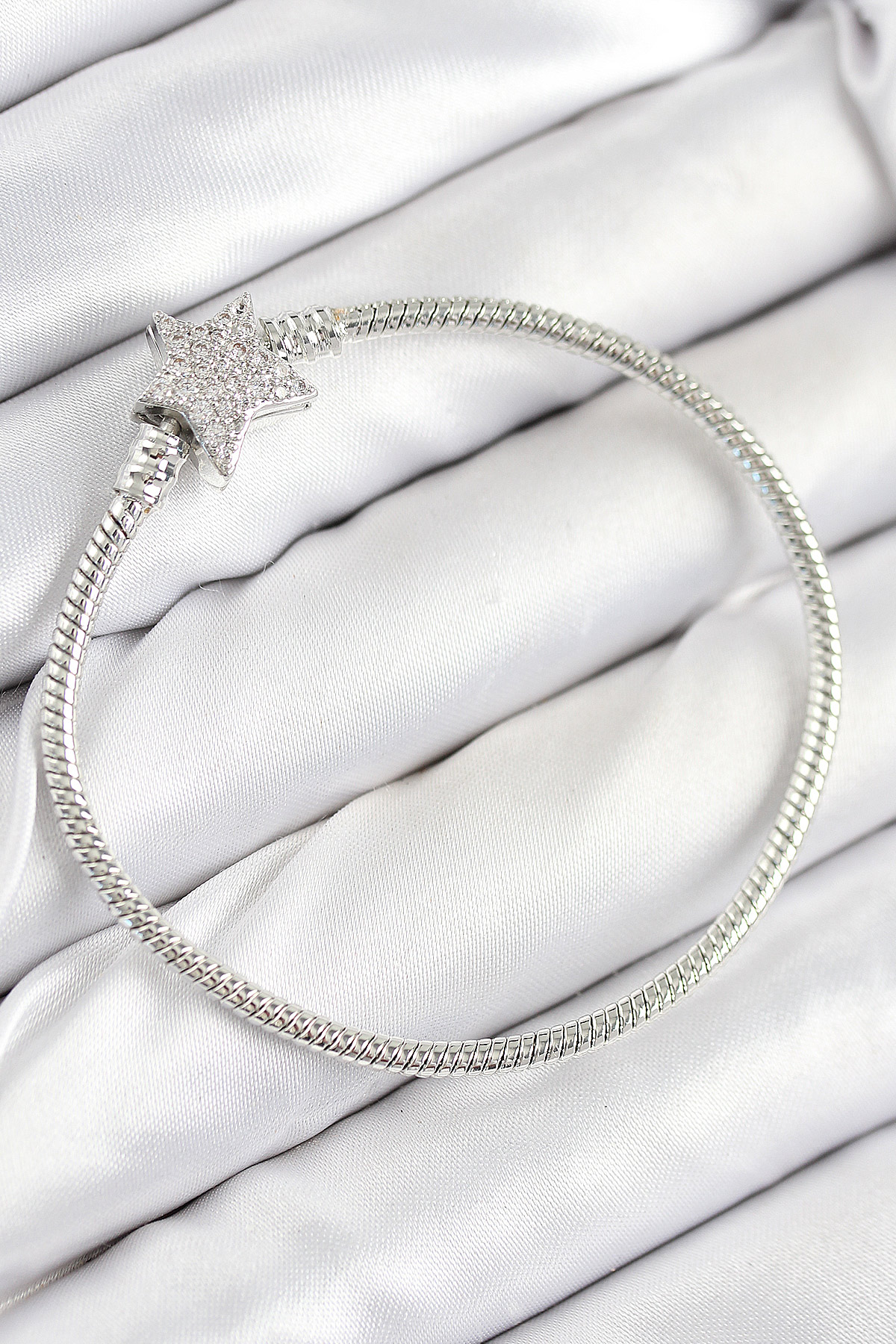 Charm Zirkon Taşlı Yıldız Model Gümüş Renk Bileklik