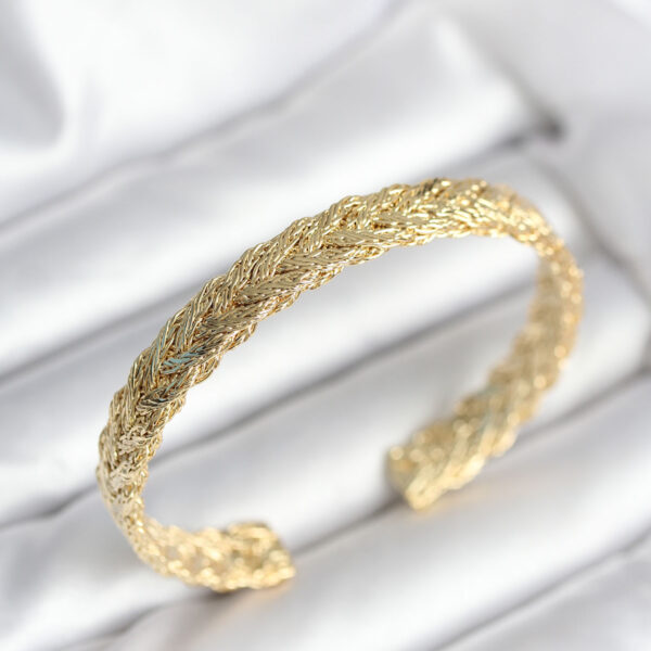 Ezme Zincir Model Gold Renk Bileklik