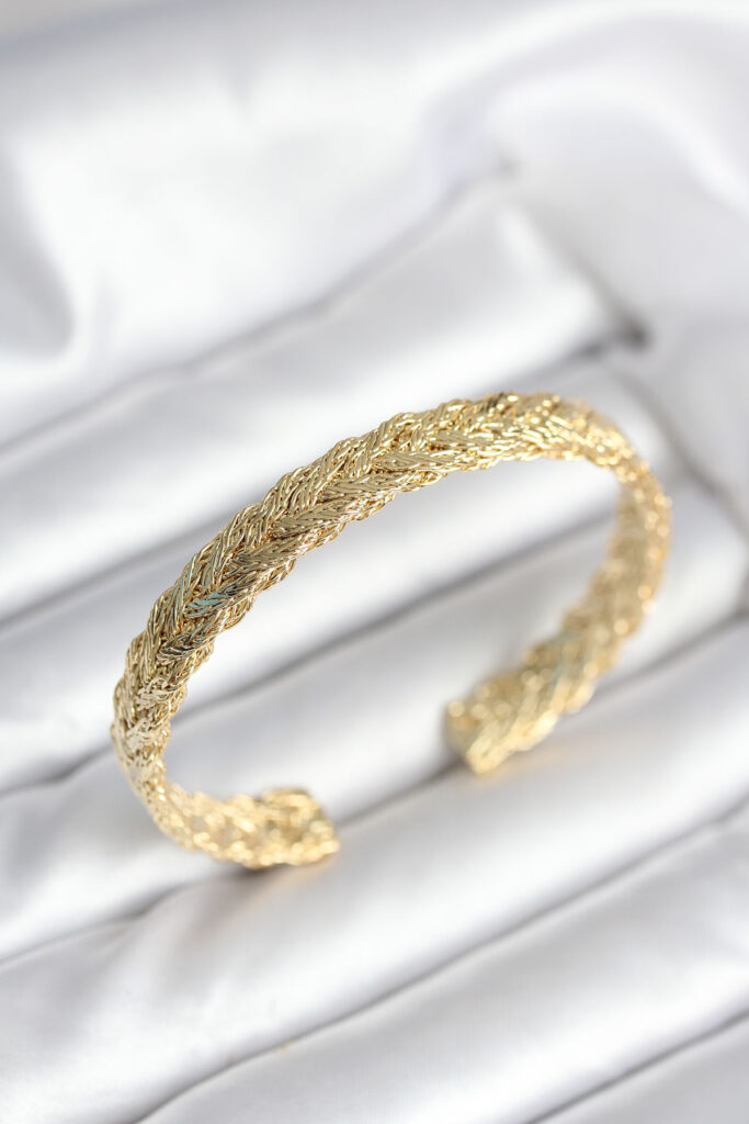 Ezme Zincir Model Gold Renk Bileklik