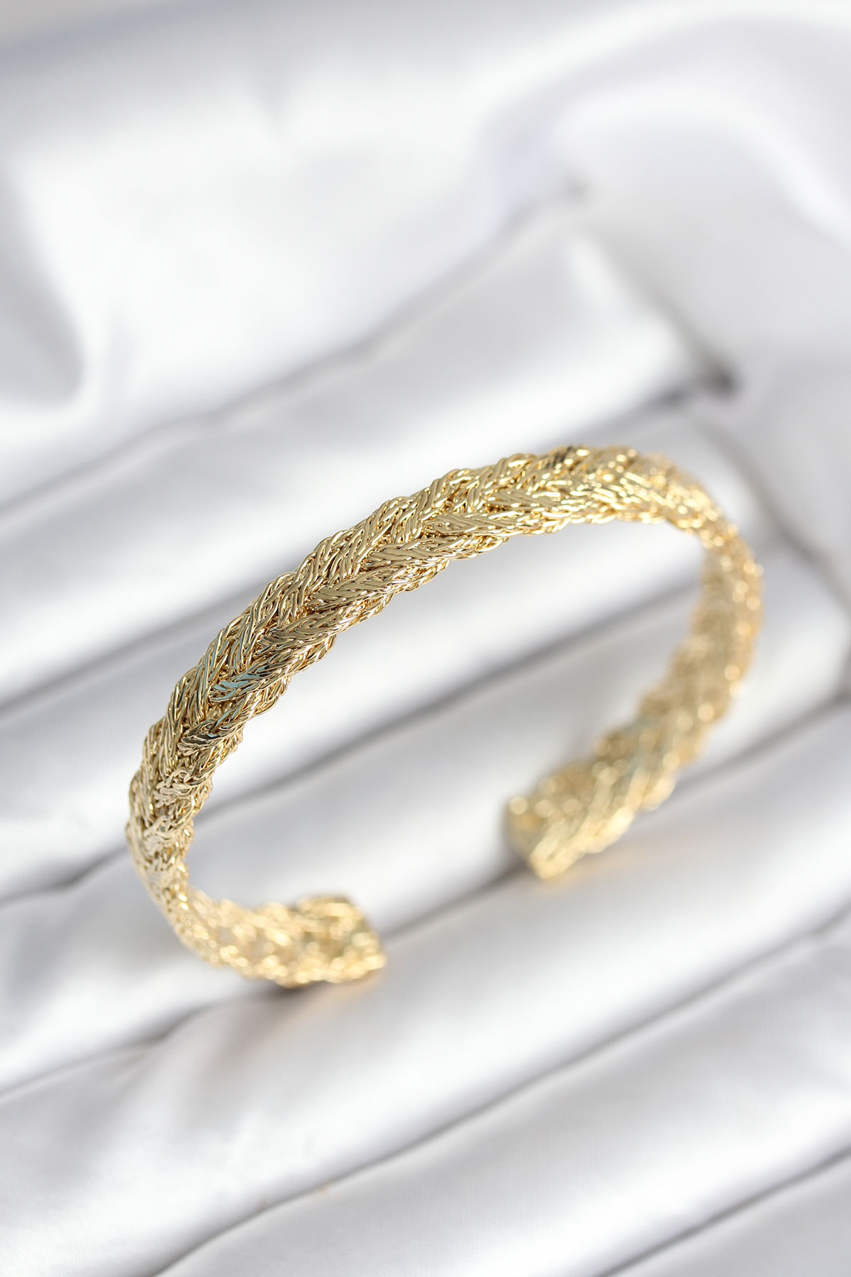 Ezme Zincir Model Gold Renk Bileklik