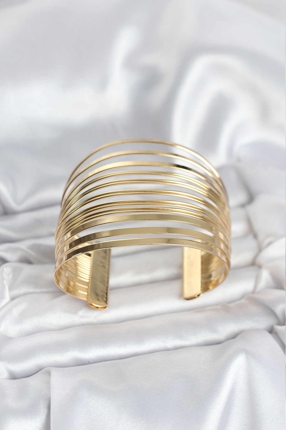 Gold Renk Kaburga Model Bileklik