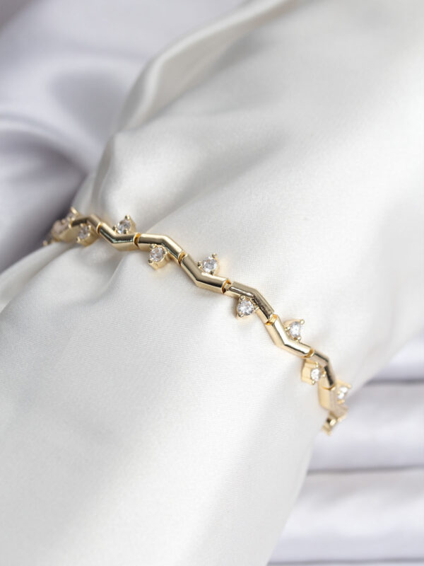 Zikzak Model Gold Renk Bileklik