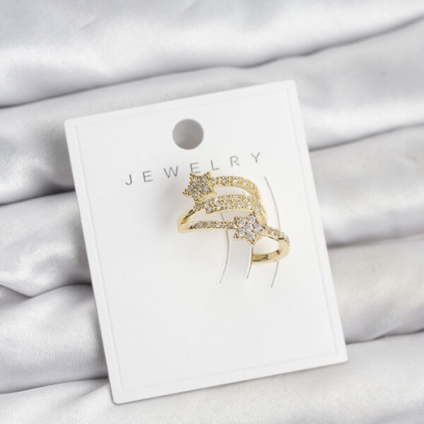 Gold Renk Zirkon Taşlı Yıldız Model Kıkırdak Earcuff Küpe
