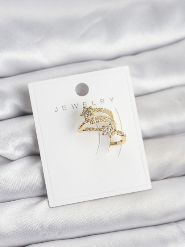 Gold Renk Zirkon Taşlı Yıldız Model Kıkırdak Earcuff Küpe
