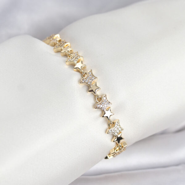 Gold Renk VIP Seri Yıldız Model Zirkon Taşlı Bileklik