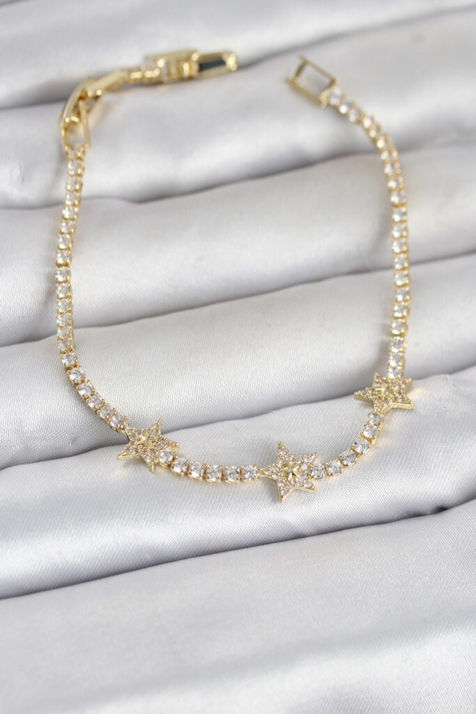 Gold Renk Minimal Yıldız Model Zirkon Taşlı Su Yolu Bileklik