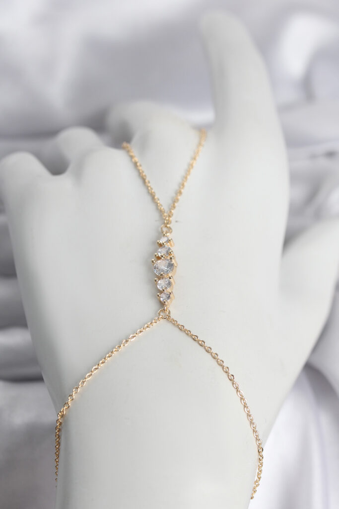 Gold Renk Zirkon Taşlı Şahmeran