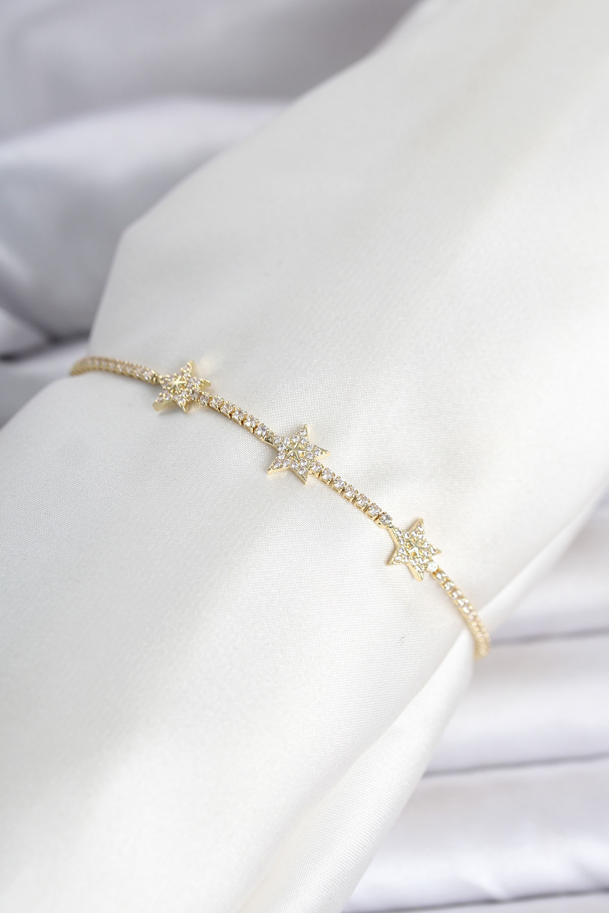Gold Renk Yıldız Model Su Yolu Bileklik