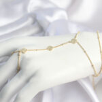 Gold Renk Yonca Model Şahmeran