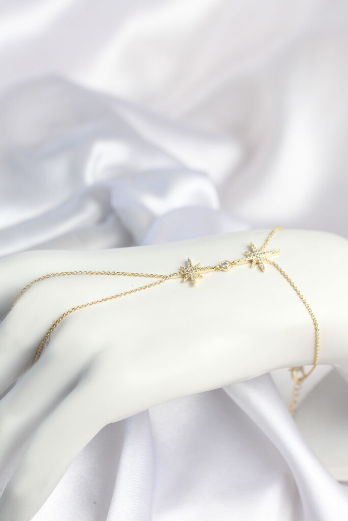 Gold Renk Kutup Yıldızı Model Zirkon Taşlı Şahmeran