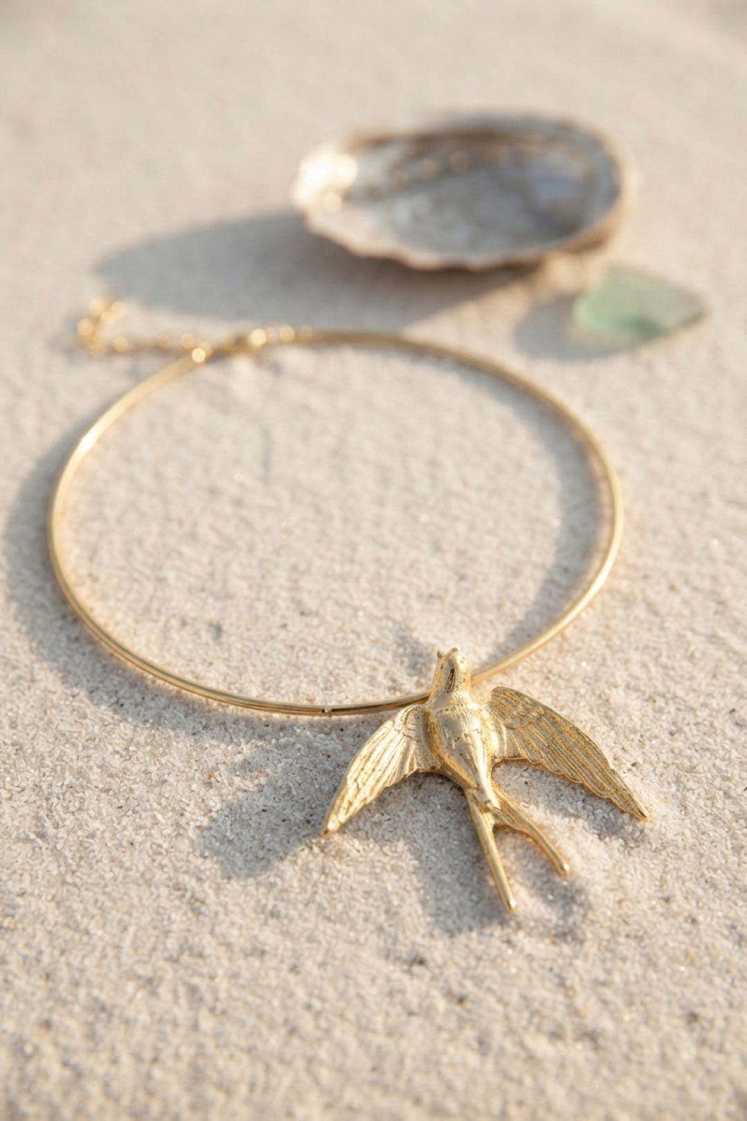 Kırlangıç Model Gold Renk Choker Kolye