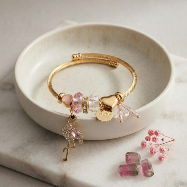 Pembe Flamingo Model Gold Renk Charmlı Bileklik
