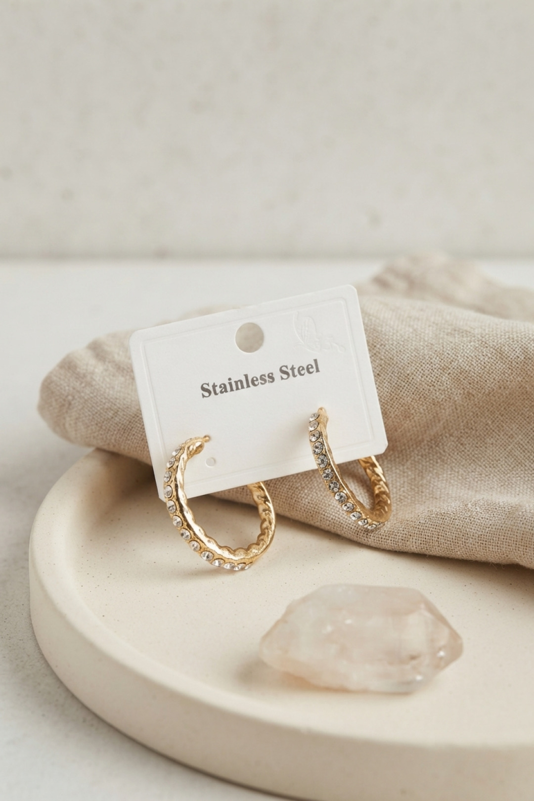 Çelik Gold Renk Zirkon Taşlı Halka Model Küpe