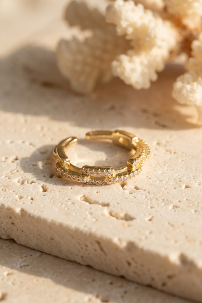 Gold Renk Zirkon Taşlı Zincir Model Yüzük