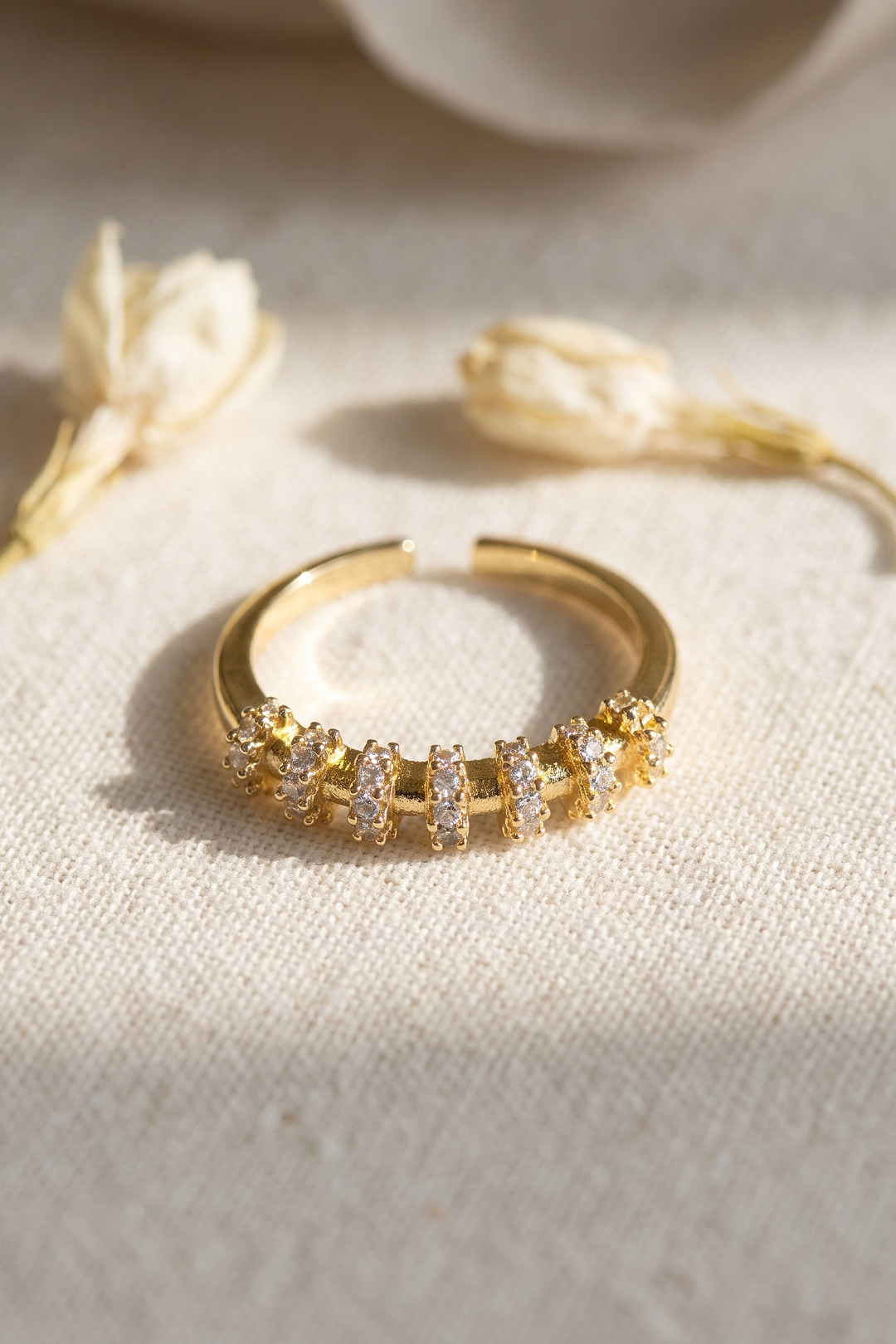 Zirkon Taşlı Gold Renk Vintage Yüzük