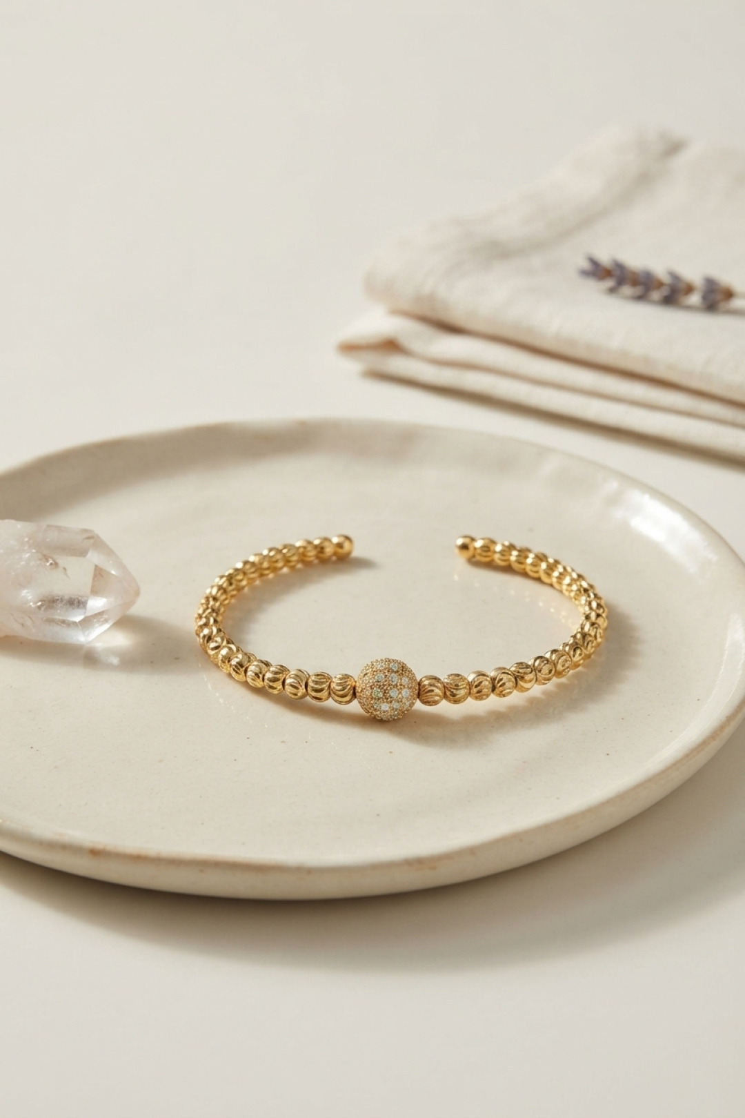 Gold Renk Dorika Model Zirkon Taşlı Bileklik
