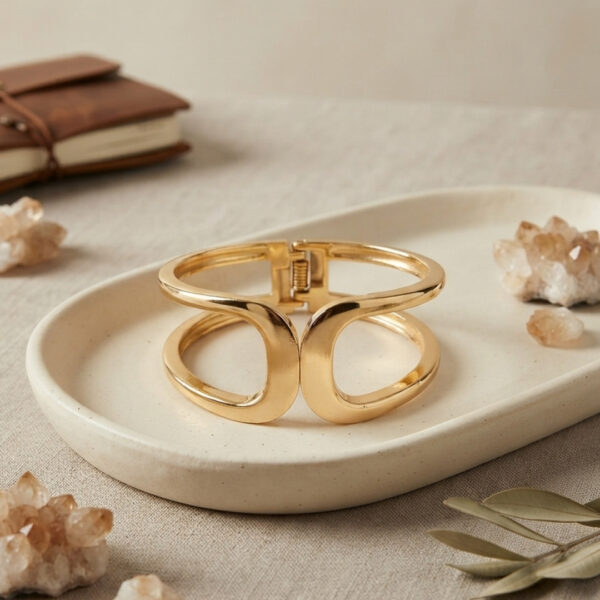 Gold Renk Manşet Model Vintage Kelepçe Bilezik