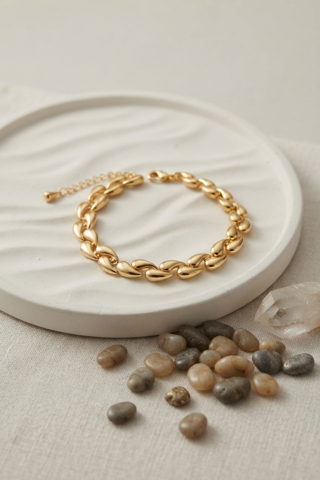 Gold Renk Sarmal Damla Model Bileklik